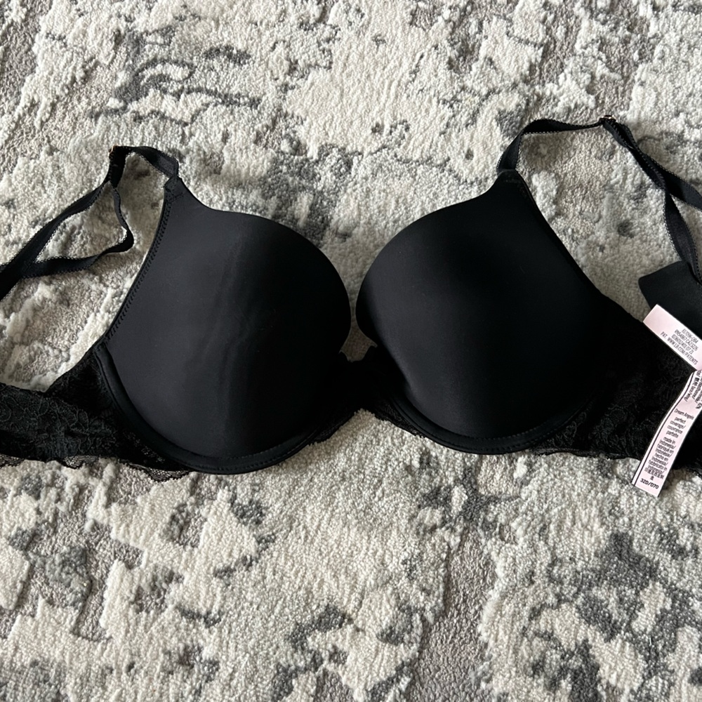 Womens lace demi bra from Victoria’s secret